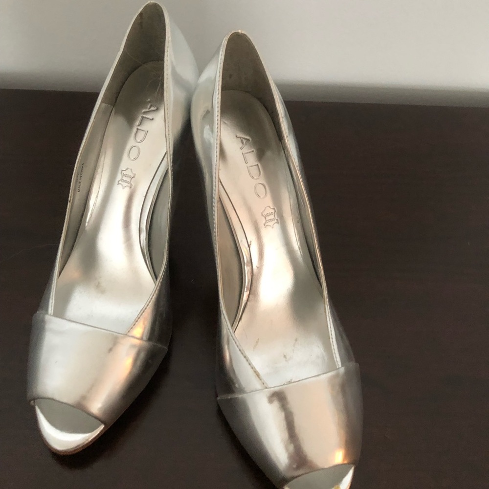 Aldo silver pumps